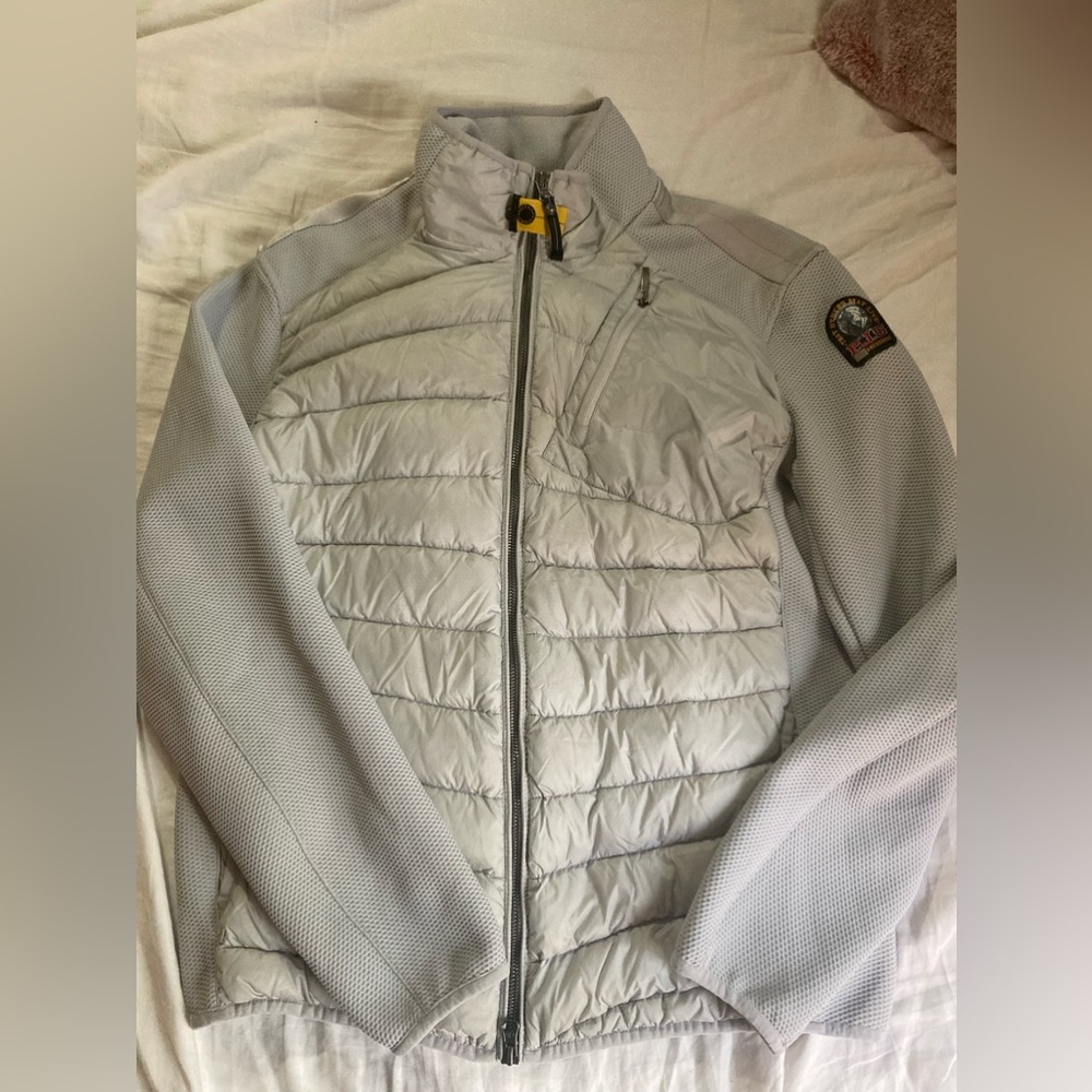 Men’s light winter coat.